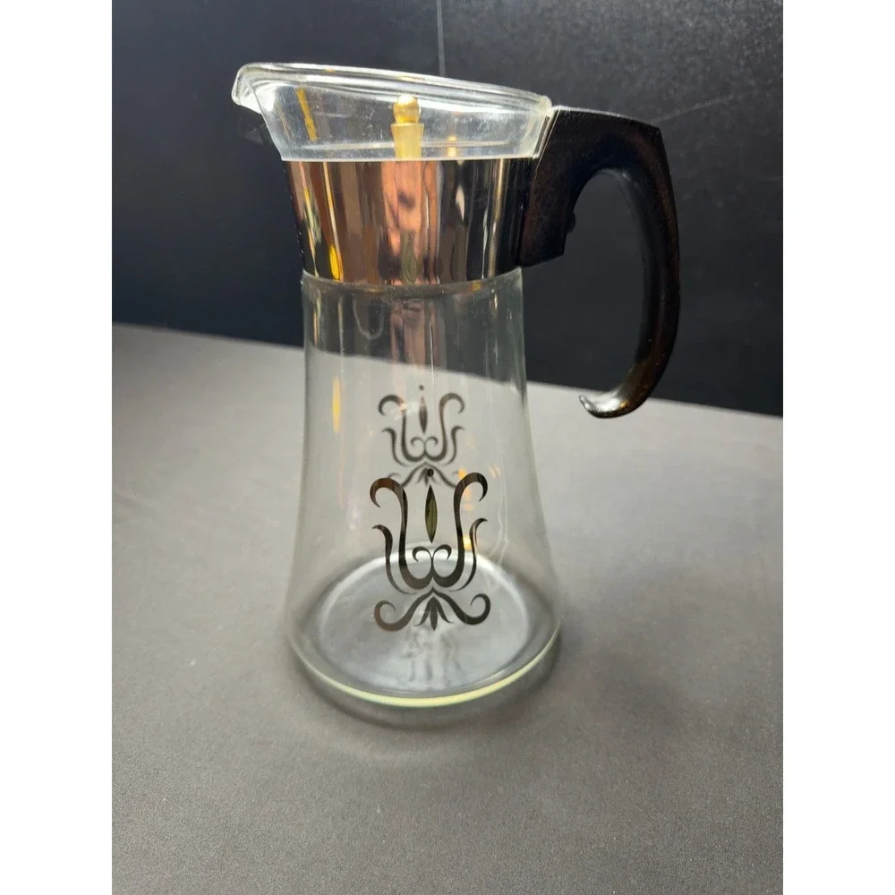 N/A vintage pyrex